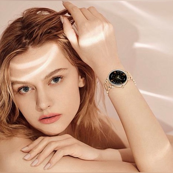 AltaFit AF25 Bluetooth Smartwatch with ExtraMilanese Band
